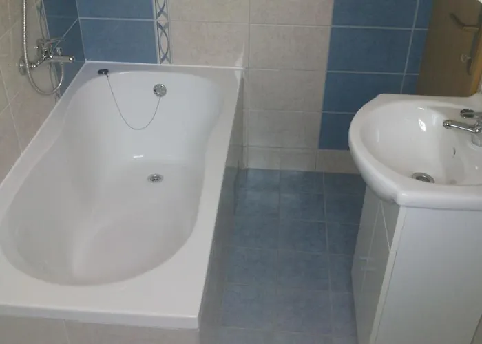 Apartman With A Parking Space - 11551